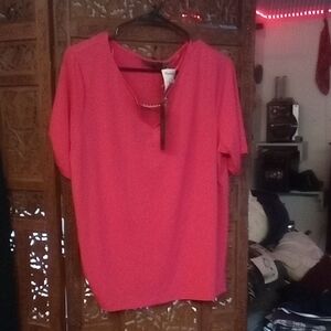 Women's Pink Top